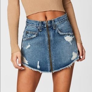 Carmar Adige Beatrice Zip Front Skirt SZ 23